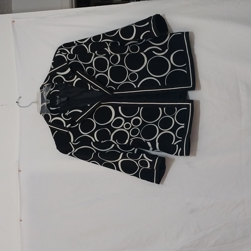 IVY CHIC-NEW YORK fully lined Jacket.